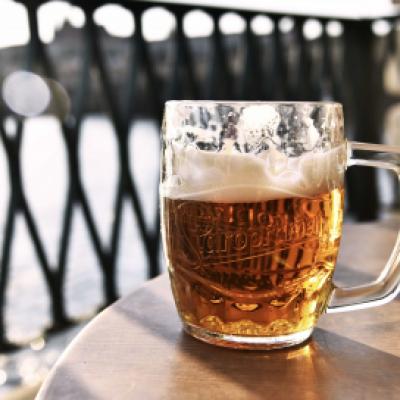 Biersteuer: Wer sie zahlt und wie sie berechnet wird.